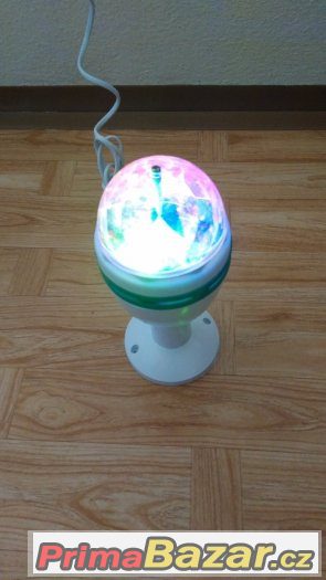 LED žiarovka s adaptérom – fotografie 3