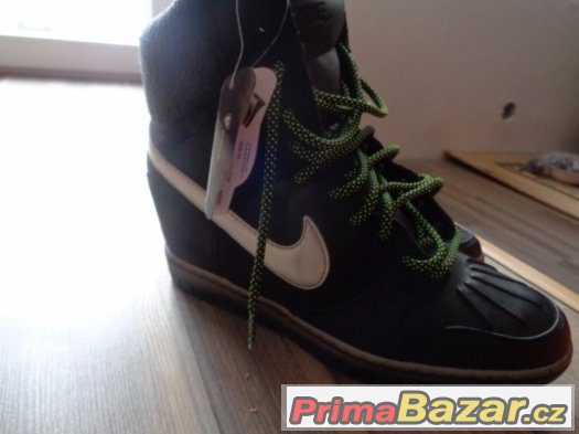 Nike boty – fotografie 3