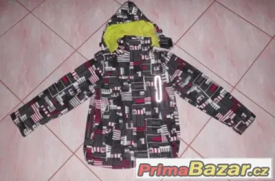Nepromokavá bunda, vel. 140