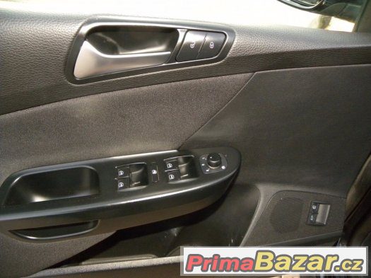 Prodám VW passat-Comfortline,4x4 – fotografie 5
