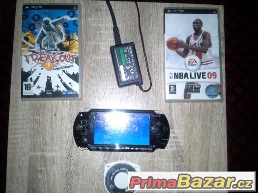 PSP S WIFI NOVEJSI TYP 3 ORIGINAL HRY V PEKNEM STAVU – fotografie 1
