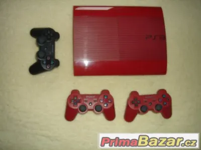 Prodám zánovní PS3 Super Slim 500GB, je červený + hry