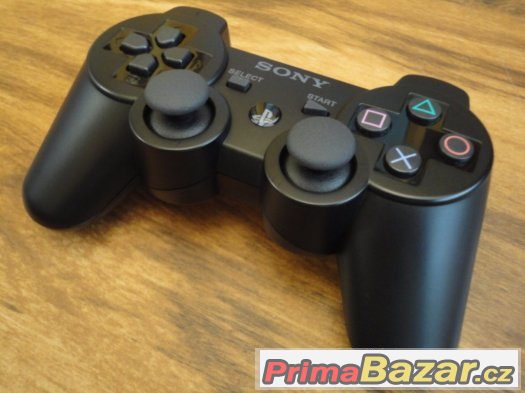 PRODÁM 320GB PS3 + ASSASSINS CREED BLACK FLAG + BATMAN + L.A – fotografie 2