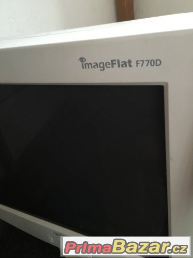 17" CRT monitor Hyundai Image Flat F770D – fotografie 1