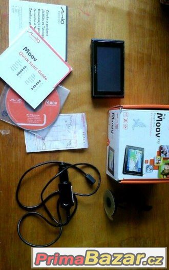 GPS Navigace MIO MOOV 330 – fotografie 1