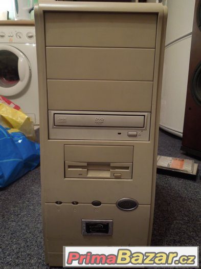 PC s WIN 7.AMD athlon 2800+, 1GB RAM,120GB Hardisk,grafika A – fotografie 1