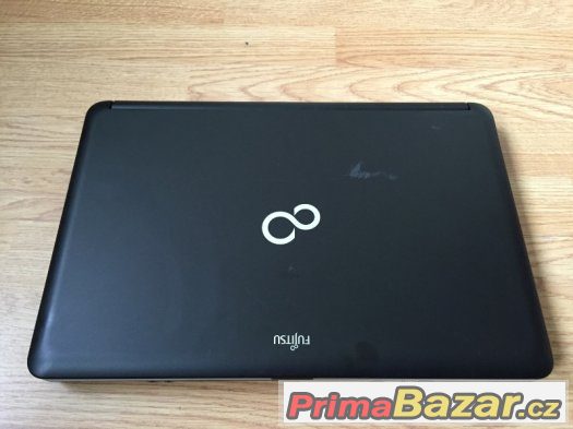 FUJITSU, Core i3 4x2.20GHz, Intel HD, 4GB ram, 500GB – fotografie 2