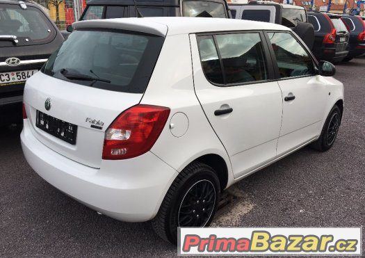 Škoda Fabia II 1.2 HTP – fotografie 2