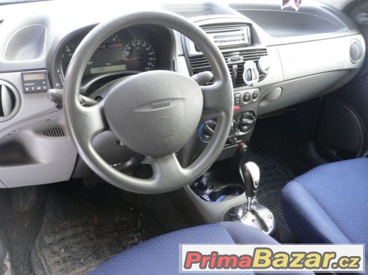 Fiat Punto 1,2 16V CVT – fotografie 5