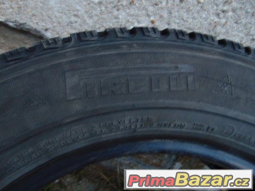 216/65R16C 105/107R Pirelli Chrono (ZIMNÍ) – fotografie 4
