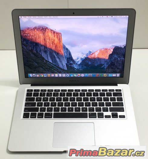 Macbook Air 13, rok 2015, 4GB RAM, 128GB SSD – fotografie 1
