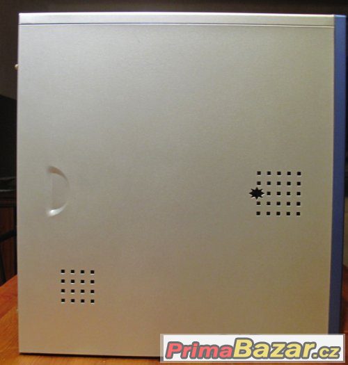 Athlon 64, 512 MB Ram, nVidia 256 MB, 120 GB Disk, Win XP – fotografie 2