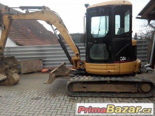 Caterpillar 304 CR – fotografie 3