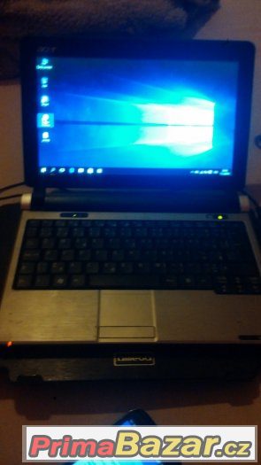 Netbook Acer – fotografie 1