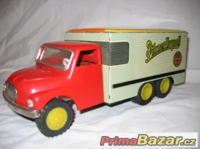 kdn stara hracka tatra 138 pilsner