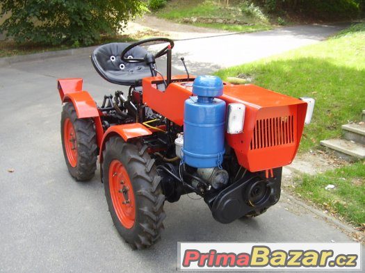 Malotraktor TZ-4-K14 – fotografie 1