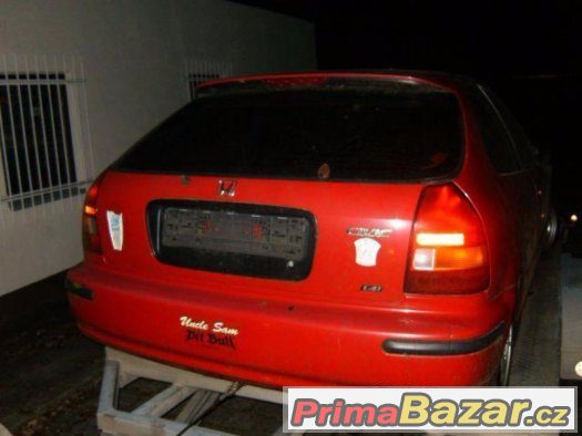 Honda Civic 6 g – fotografie 1
