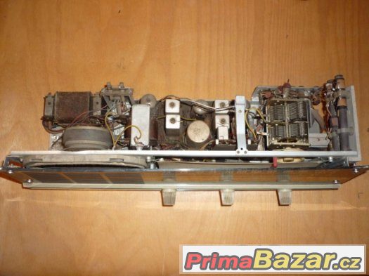 Rádio Tesla 437A Kankan - funkční - 2 kusy – fotografie 3
