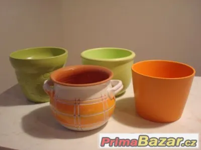 Keramický obal na květník + dózy do mikrovlnky