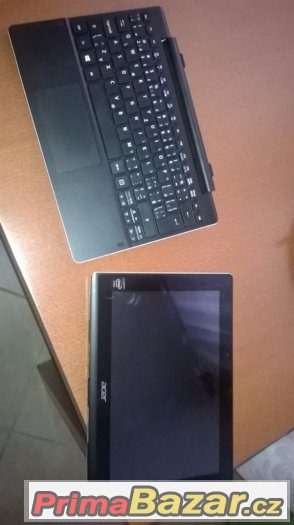 Acer 2 v 1 – fotografie 3