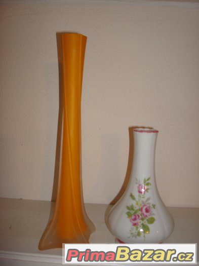 2 x váza sklo a porcelán – fotografie 2