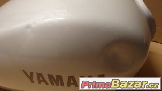 Nádrž Yamaha XV 950R – fotografie 4