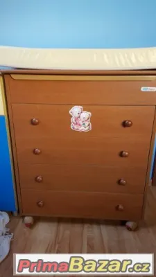 Přebalovací pult s vaničkou