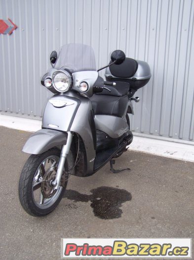 Aprilia Scarabeo 250 GT (2005) – fotografie 5