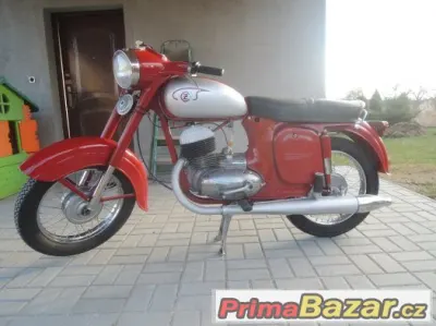 ČZ 175 de Luxe