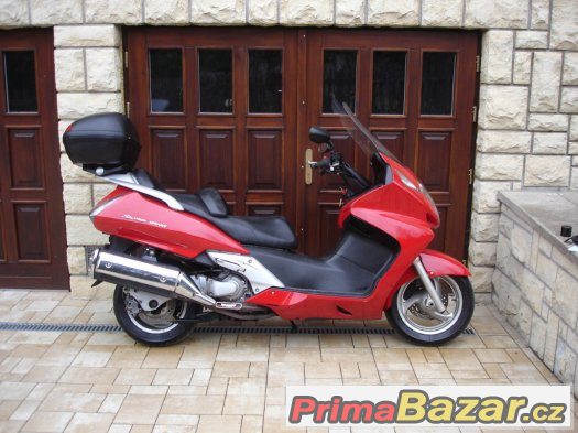 Honda FJS 600 Silver Wing – fotografie 1