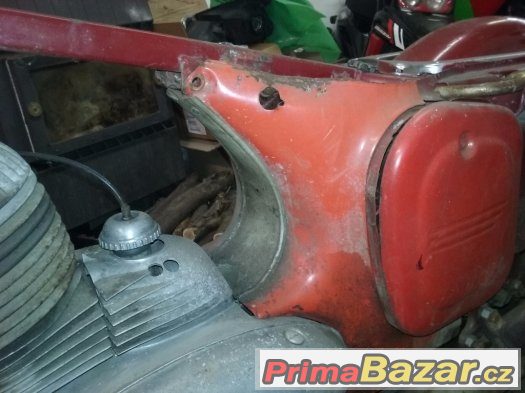 Jawa 250 353 kývačka – fotografie 3