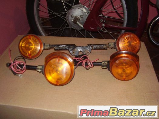SIMSON-BLINKRY – fotografie 3