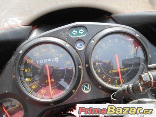 MOTOCYKL HONDA CBR 125 – fotografie 5