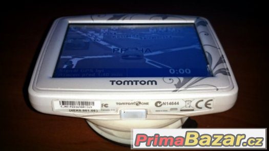 173 - tomtom GPS navigace limitovaná edice White Pearl - TOP – fotografie 1