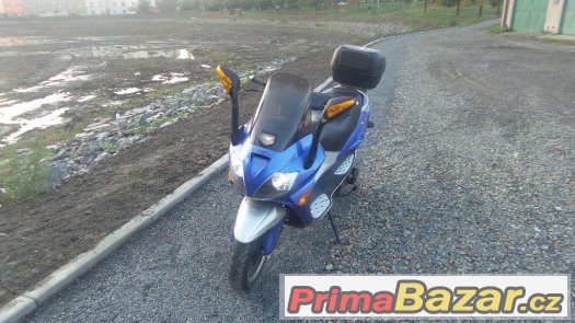 Skutr Yamasaki YM 150T – fotografie 4