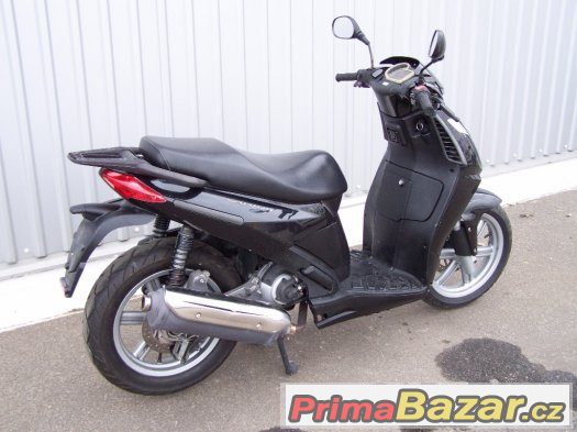 Aprilia Sportcity 200  (2005) – fotografie 3
