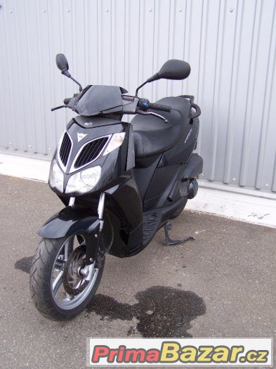 Aprilia Sportcity 200  (2005) – fotografie 5