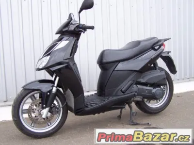 Aprilia Sportcity 200  (2005)