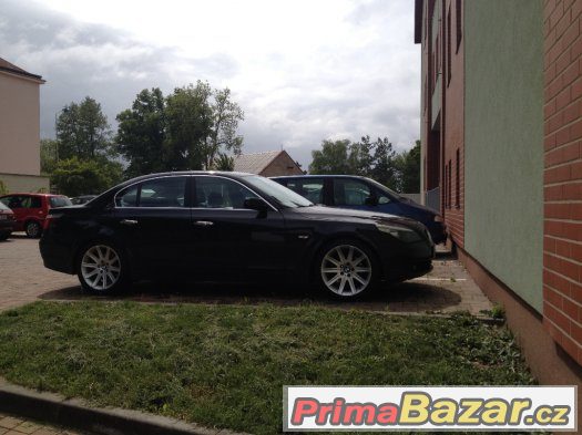 BMW E60 automat 2.5 M Paket TOP motor+km+serviska – fotografie 5