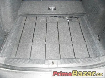 Škoda Octavia 1 combi - dvojité dno kufru