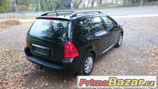 Peugeot 307 break 2.0 16V - 103kW, serviska, tempomat, tažné – fotografie 3