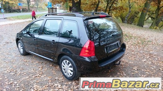 Peugeot 307 break 2.0 16V - 103kW, serviska, tempomat, tažné – fotografie 4