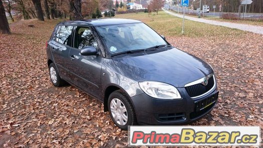 Škoda Fabia 1.6 16V - 77kW 6ti kvalt, serviska, jako nové – fotografie 2