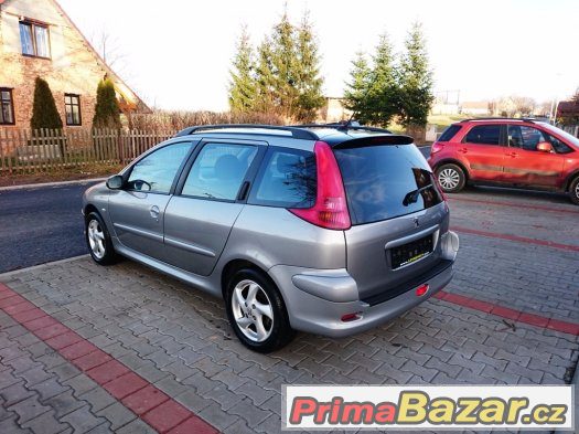 Peugeot 206 SW 1.6 16V - 80kW, serviska, ALU, 1. majitel – fotografie 4