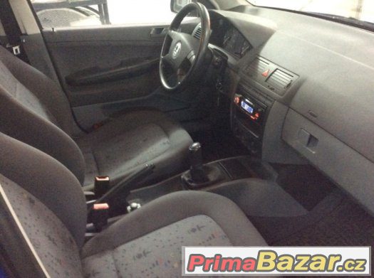 Škoda Fabia Combi 1.4 16V 55KW Life Klima Park.senzory – fotografie 2