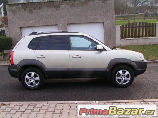 Hyundai Tucson 2.0 CRDi - 83kW, serviska, 2WD, záruka – fotografie 5