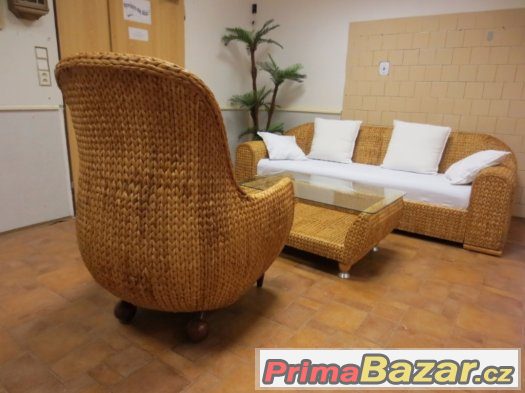 Exotická sedací souprava z banánovníku. 3+1+taburet+stolek – fotografie 3