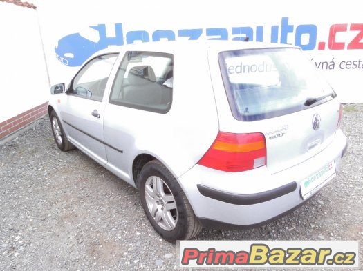 Volkswagen Golf 1.6i, alu – fotografie 5