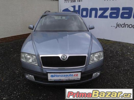 Škoda Octavia kombi, klimatronic, elektrony – fotografie 1