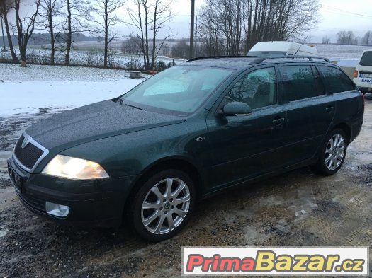 Škoda Octavia II LAURIN & KLEMENT BÍLÁ KŮŽE – fotografie 1